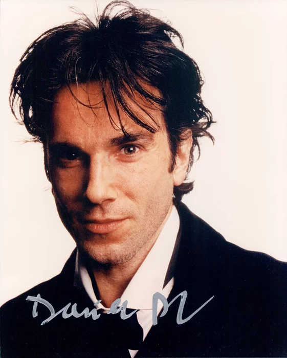 Daniel Day Lewis autograph