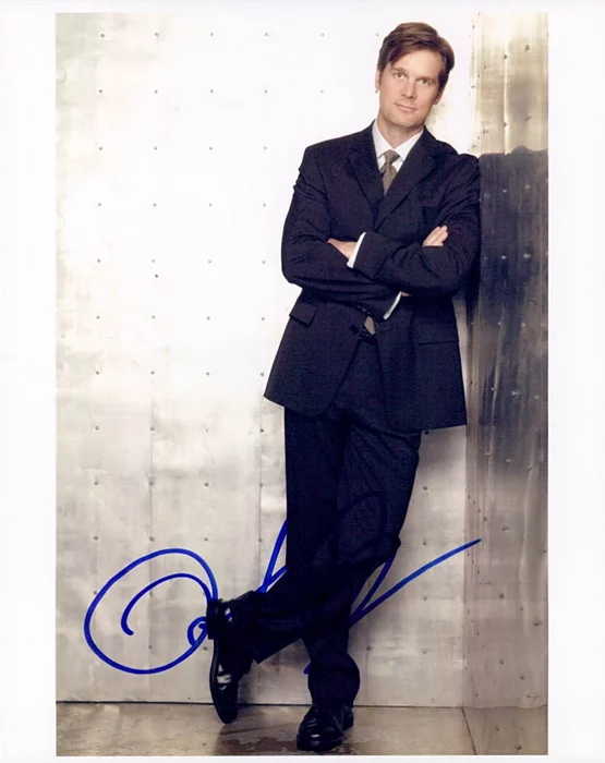 Peter Krause autograph