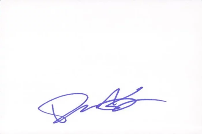 Dave Foley autograph