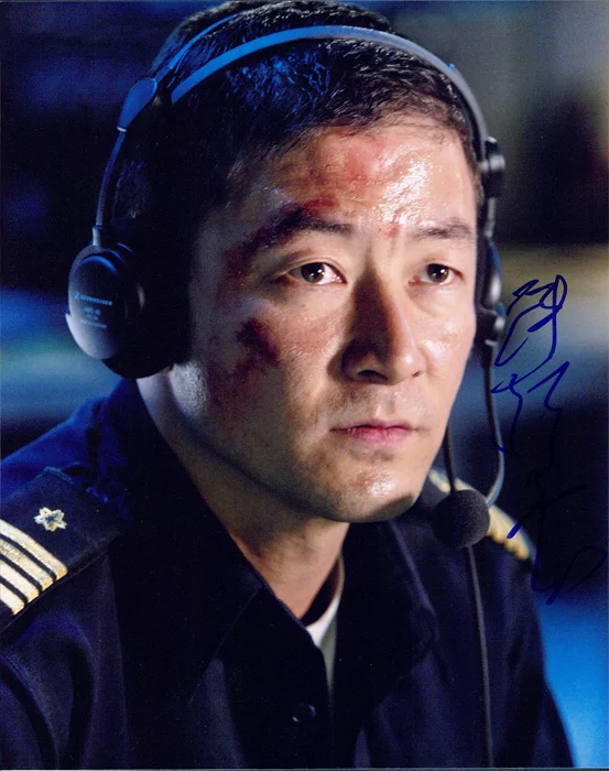 Tadanobu Asano autograph