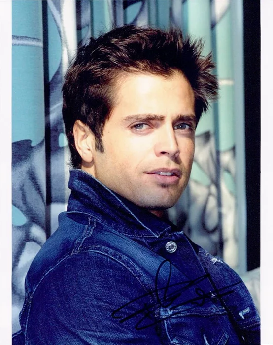 David Charvet autograph
