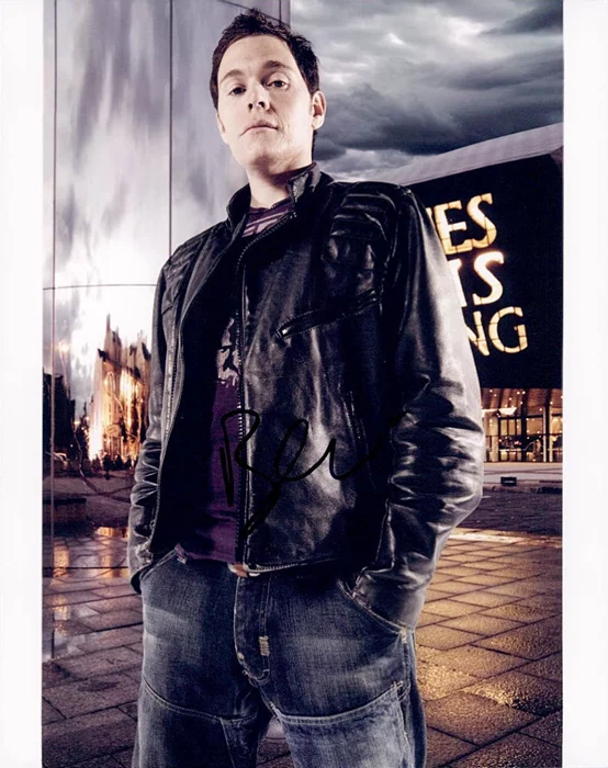 Burn Gorman autograph