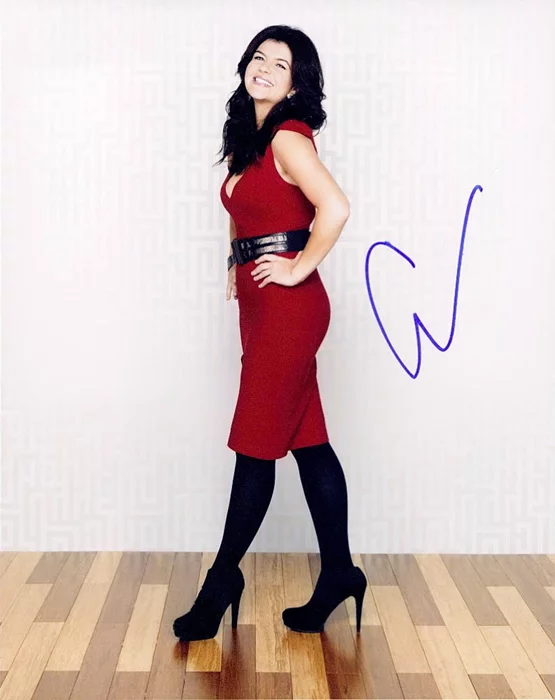 Casey Wilson autograph