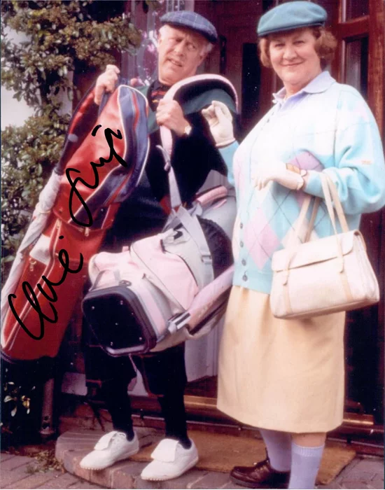 Clive Swift autograph