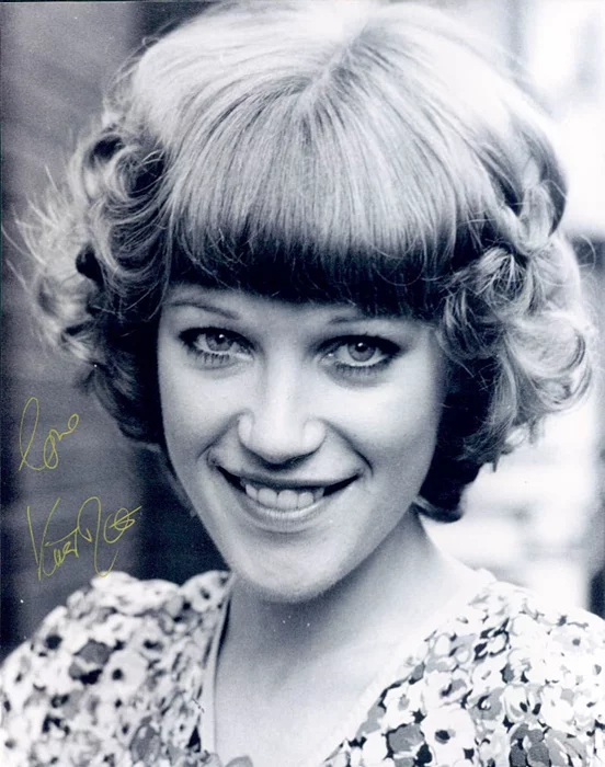 Kiki Dee autograph