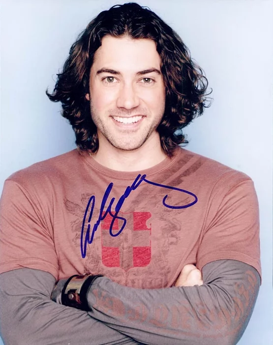 Ace Young autograph