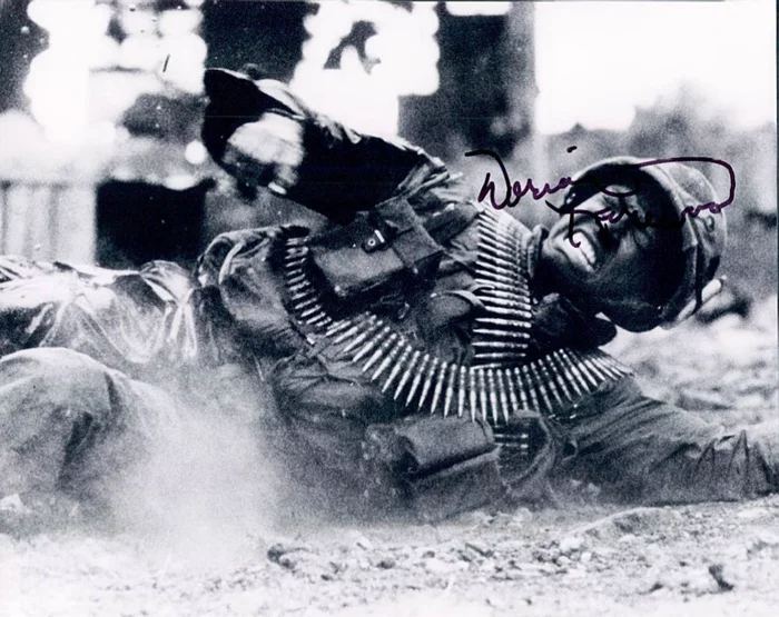 Dorian Harewood autograph