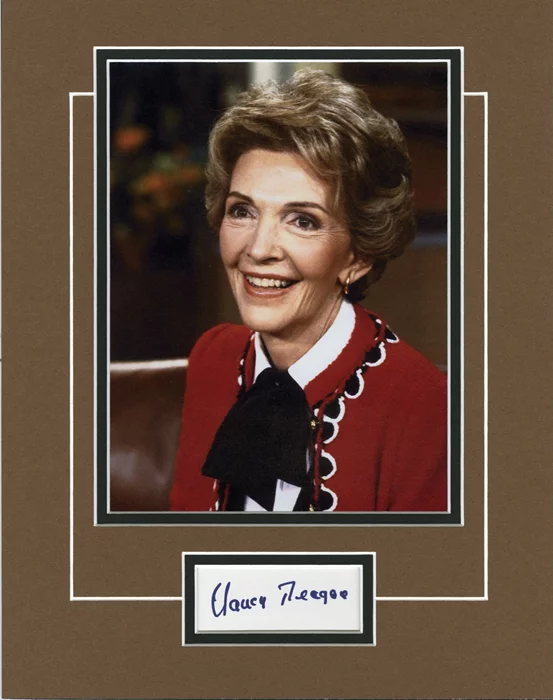 Nancy Reagan autograph