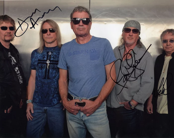 Deep Purple autograph