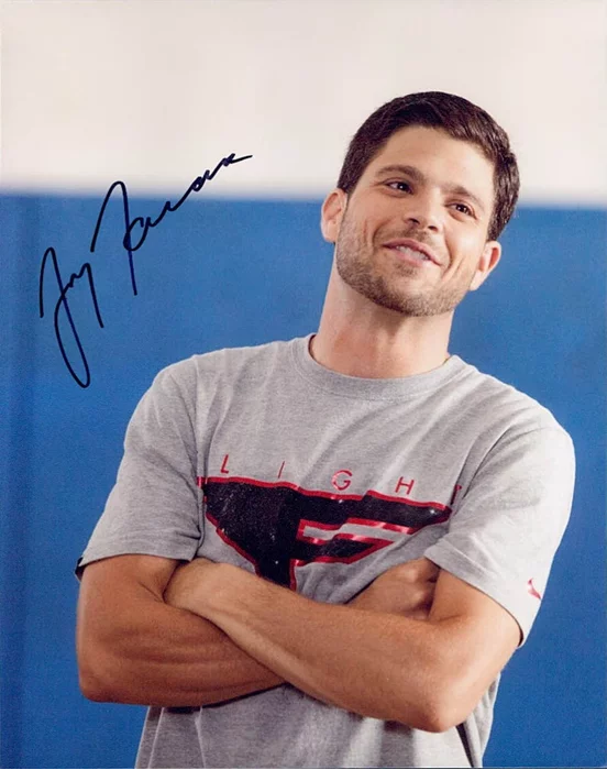 Jerry Ferrara autograph