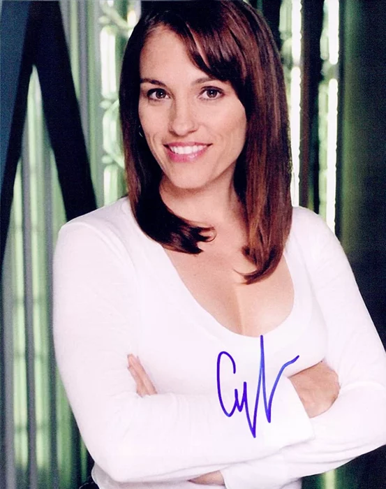 Amy Jo Johnson autograph