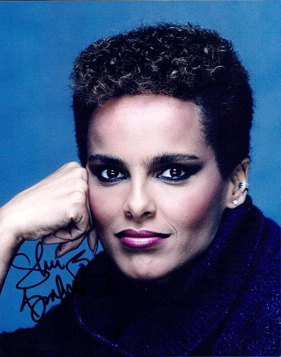 Shari Belafonte autograph
