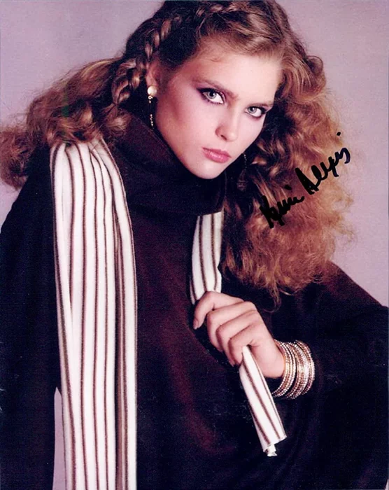 Kim Alexis autograph