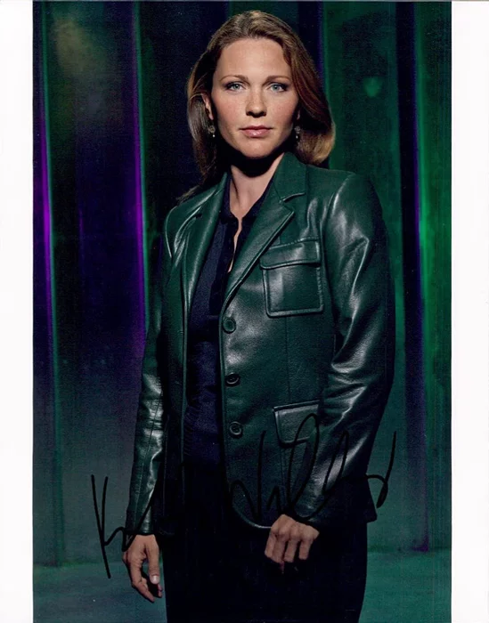 Kelli Williams autograph