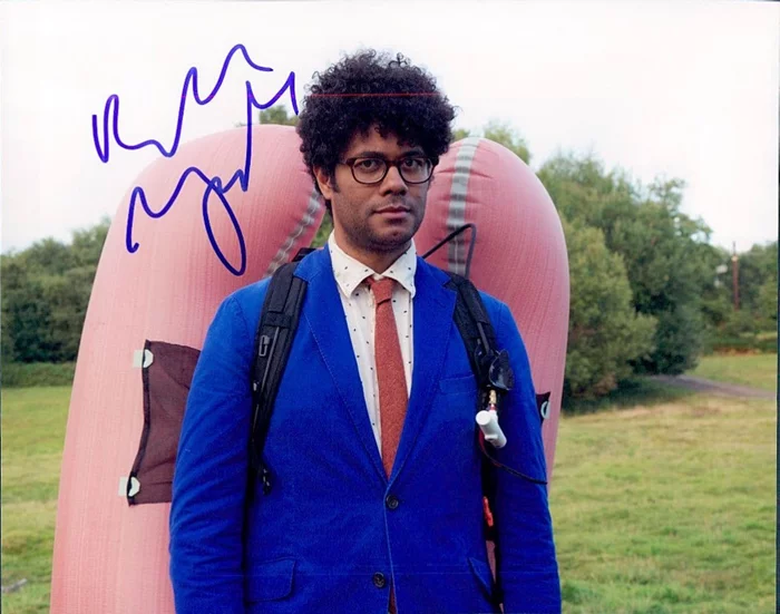Richard Ayoade autograph
