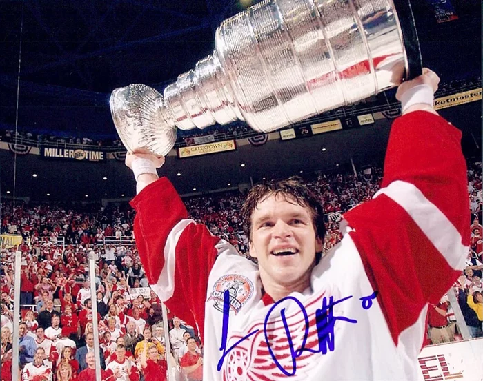 Luc Robitaille autograph