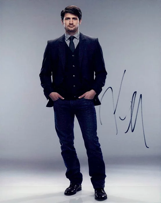 James Lafferty autograph