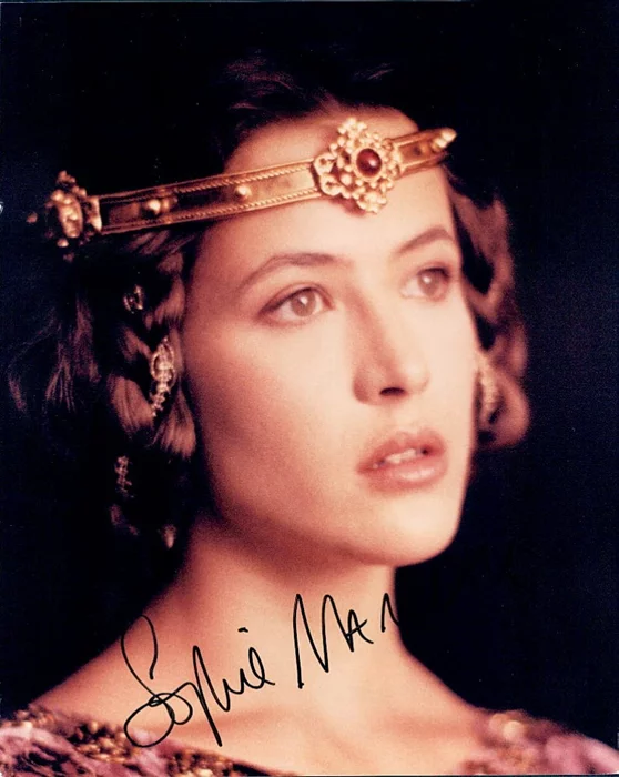 Sophie Marceau autograph