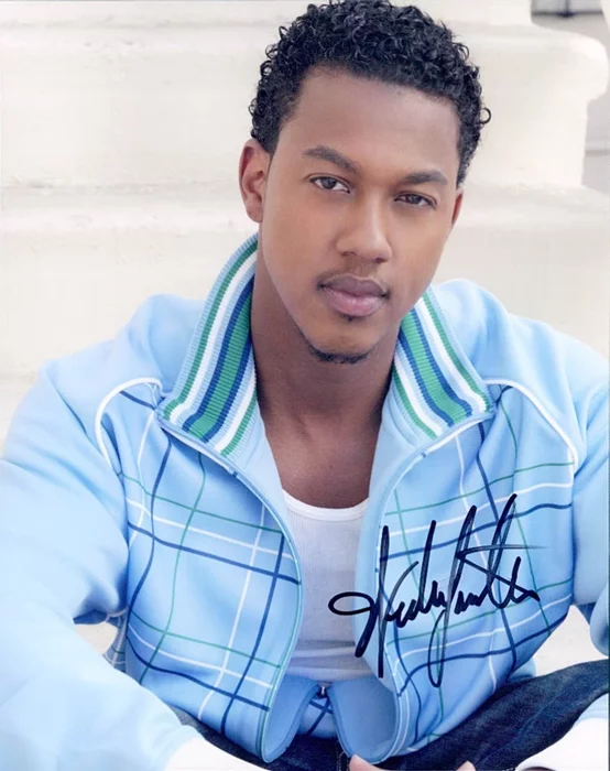 Wesley Jonathan autograph