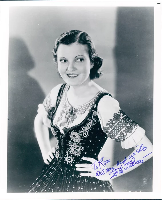 Zita Johann autograph