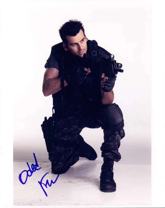 Oded Fehr autograph