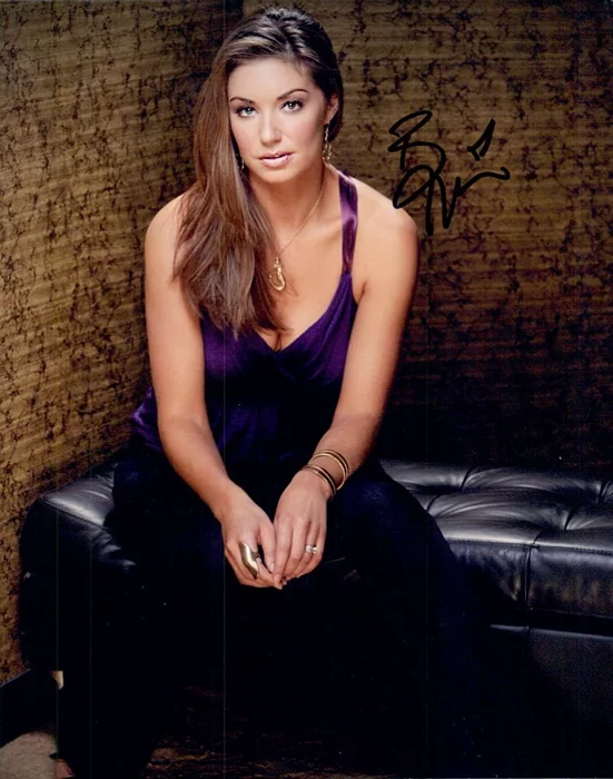 Bianca Kajlich autograph