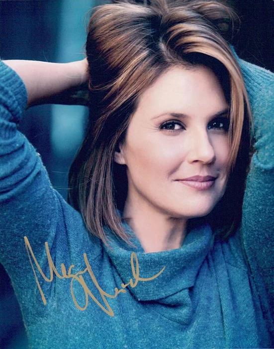 Megan Ward autograph