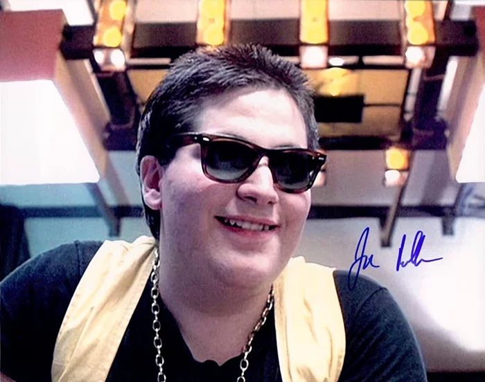 Joe Rubbo autograph