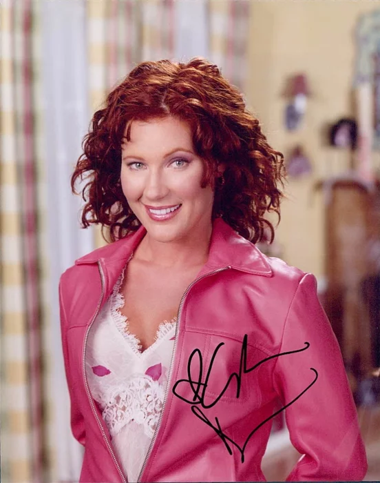 Elisa Donovan autograph