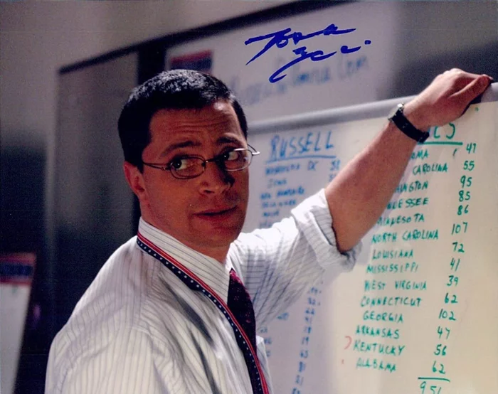 Joshua Malina autograph