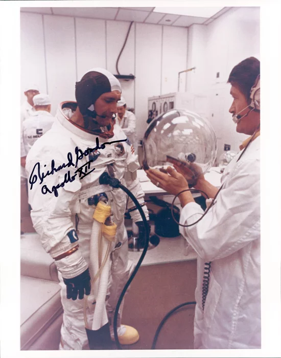 Richard Gordon autograph