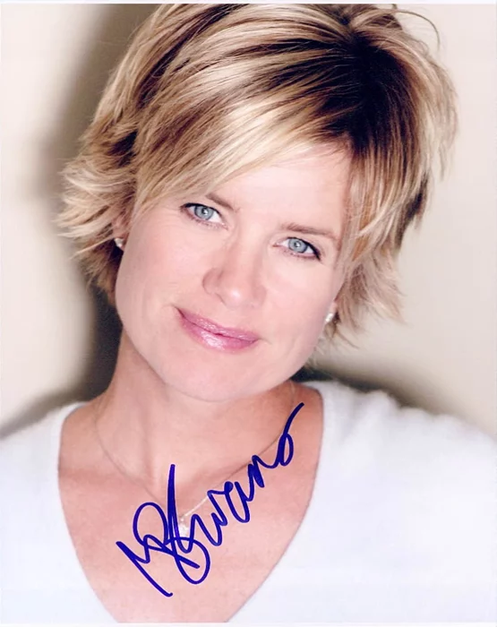 Mary Beth Evans autograph