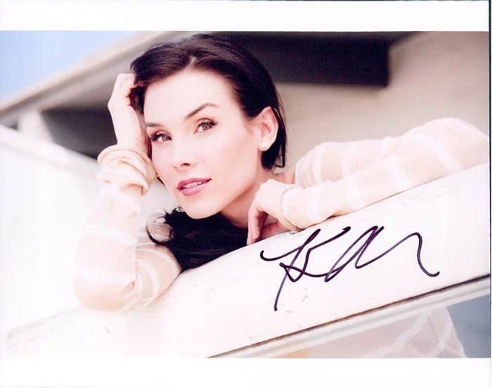 Kristina Anapau autograph