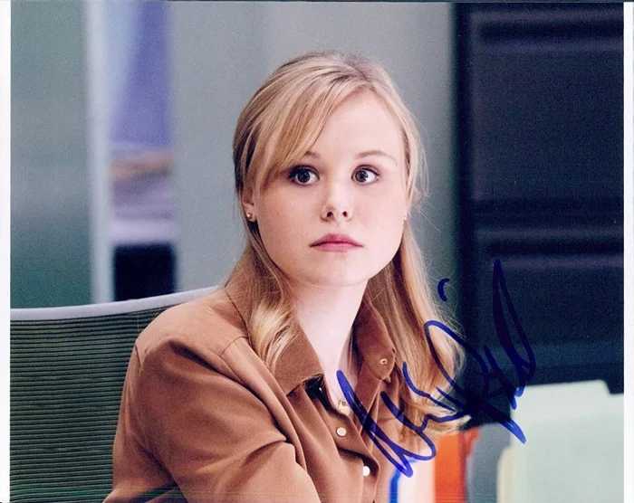 Alison Pill autograph