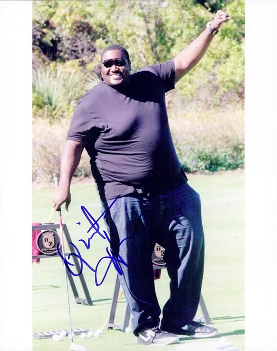 Quinton Aaron autograph
