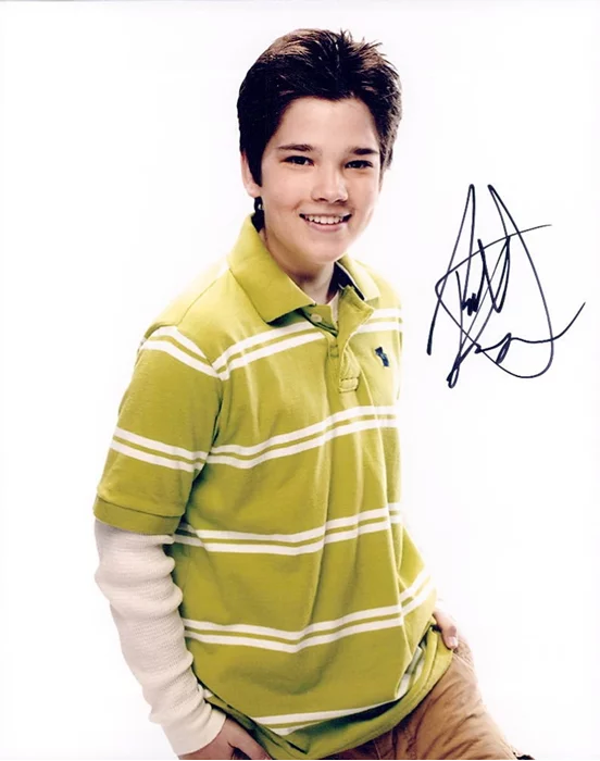 Nathan Kress autograph