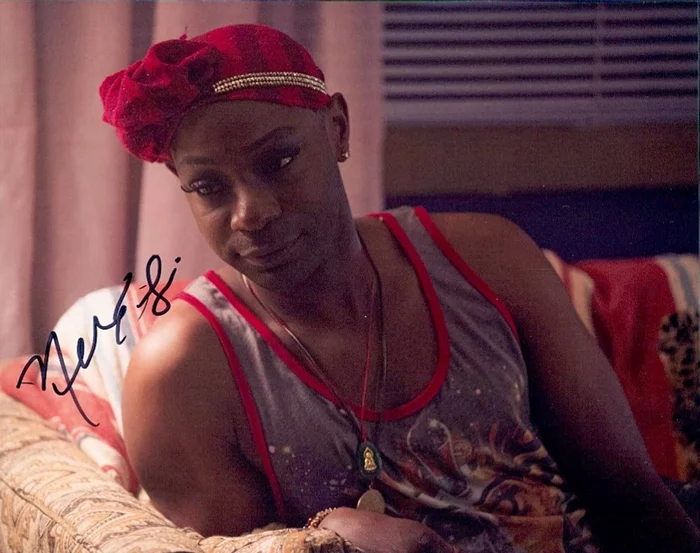 Nelsan Ellis autograph