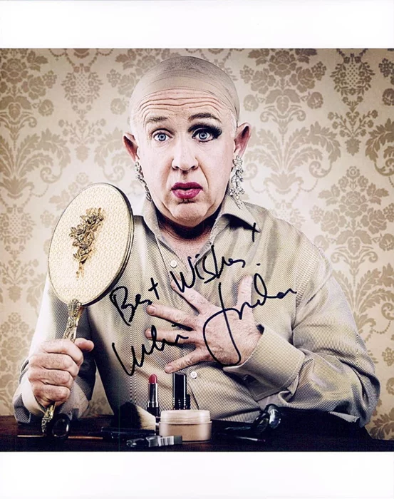 Leslie Jordan autograph