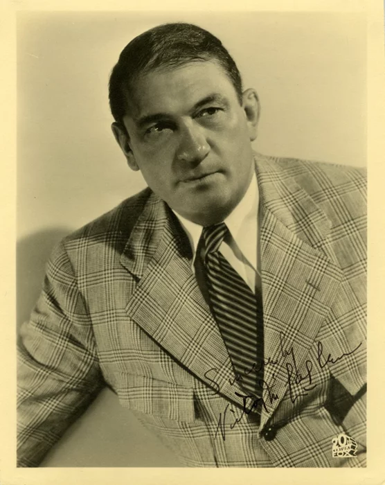 Victor McLaglen autograph