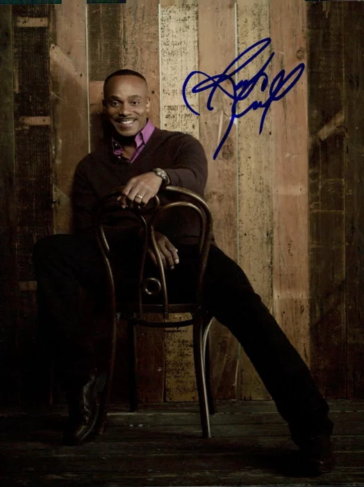 Rocky Carroll autograph