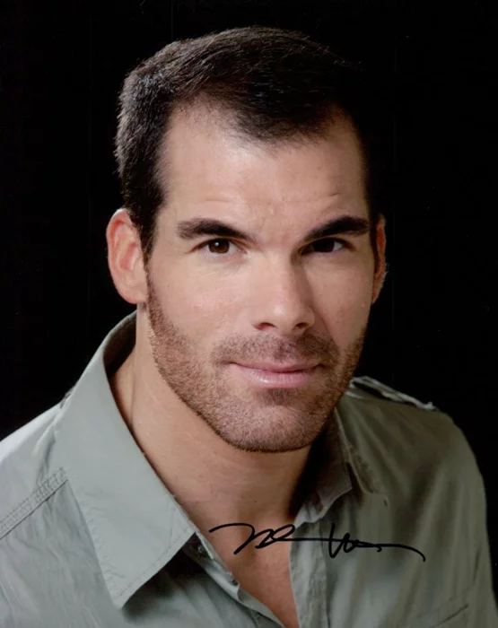 Brandon Molale autograph