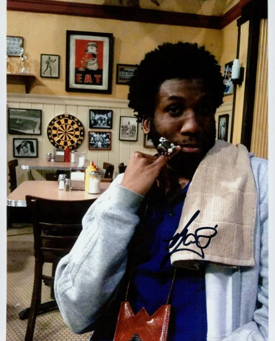 Nyambi Nyambi autograph