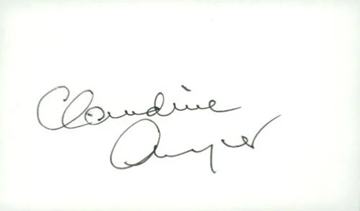 Claudine Auger autograph