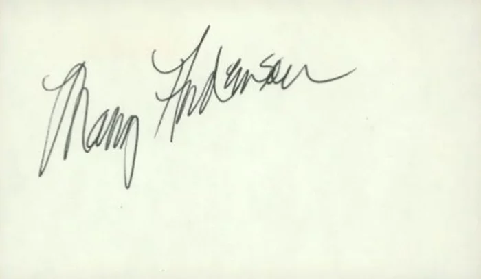 Mary Anderson autograph