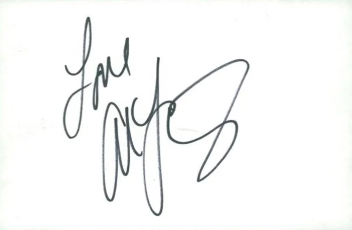 Ali Landry autograph