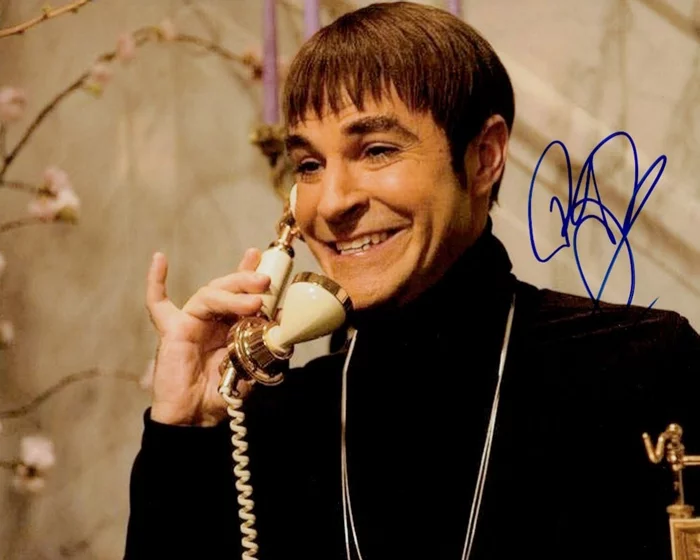 Roger Bart autograph