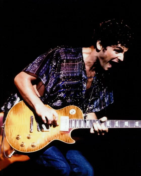 Lindsey Buckingham autograph