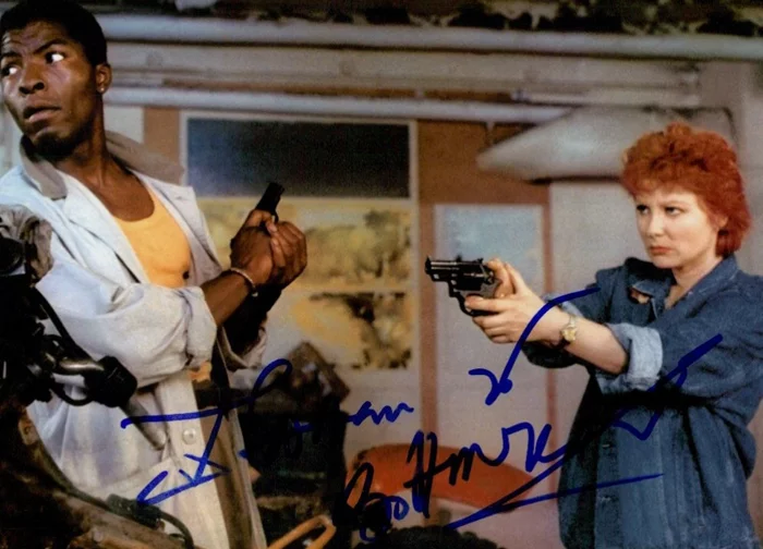 Isaach De Bankole autograph