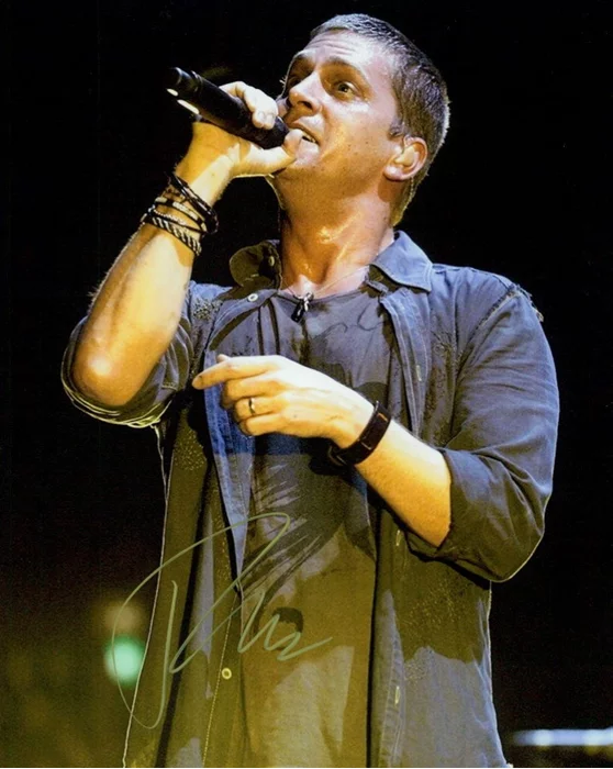 Rob Thomas autograph