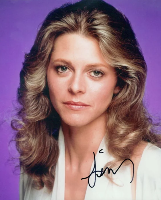 Lindsay Wagner autograph
